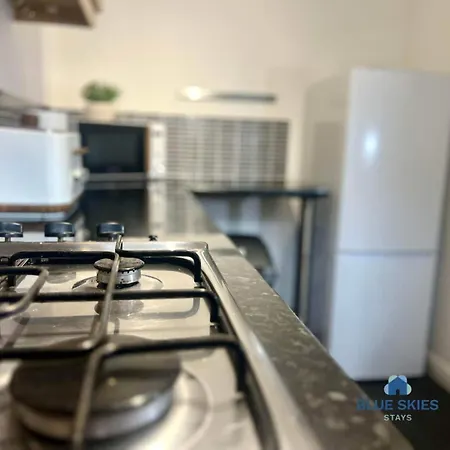 Sun House By Blue Skies Hébergement de vacances *