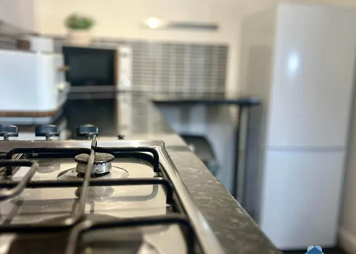 Sun House By Blue Skies Vakantiehuis *